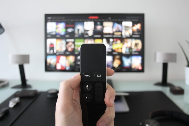 The Connection Between Your Smartphone And Your Television